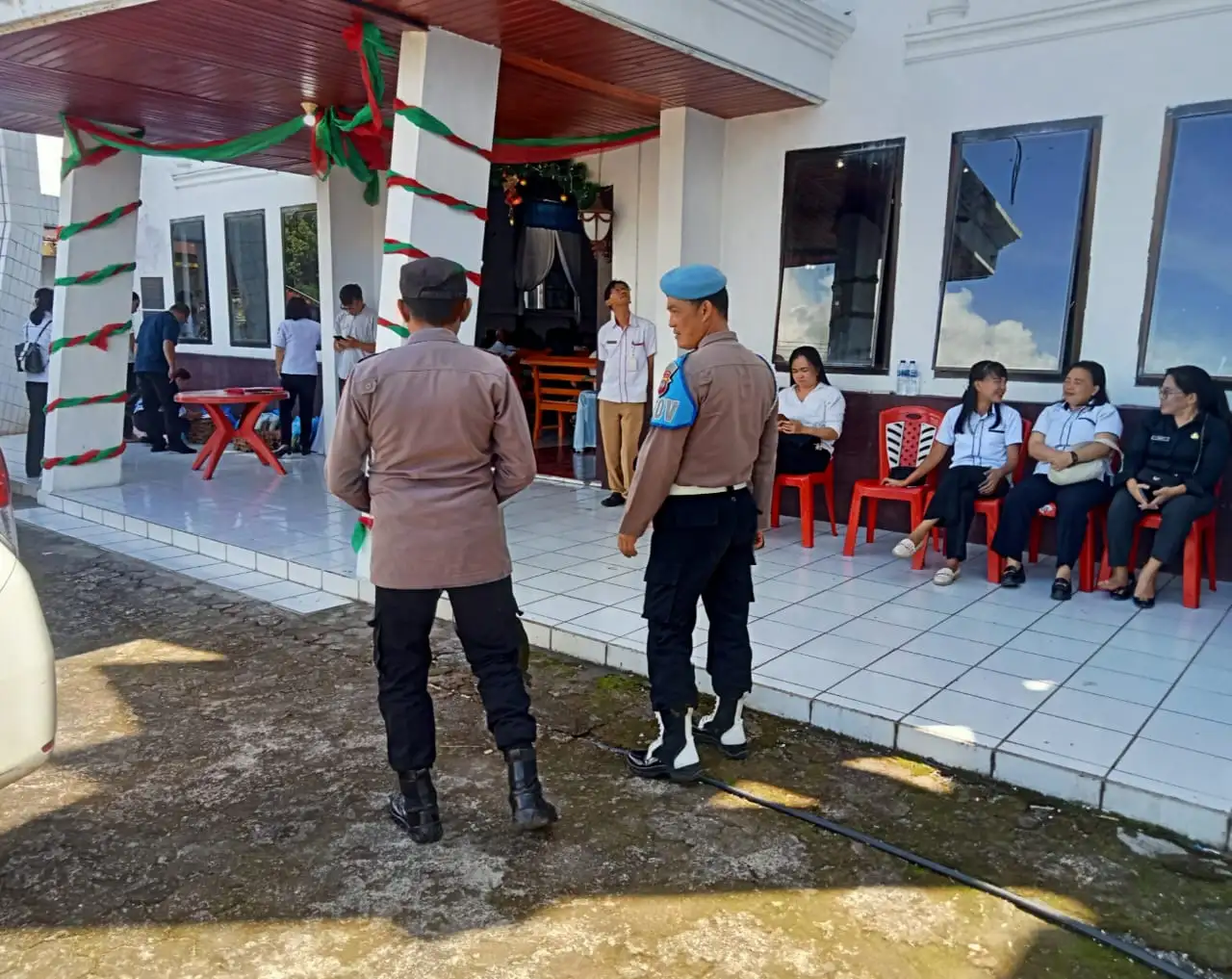 Polsek Remboken Gelar Patroli Cipkon & KRYD Sekaligus Amankan Ibadah Minggu Kasih